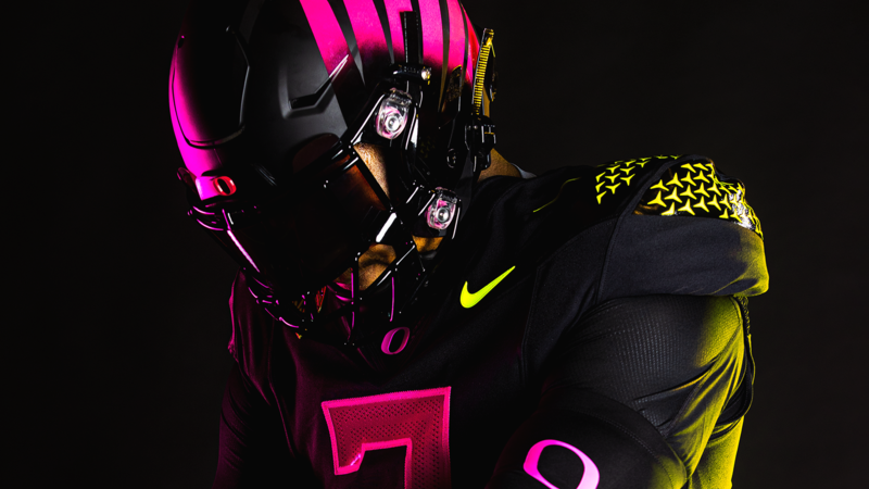 Oregon Ducks unveil 'Stomp Out Cancer' uniforms for UCLA game